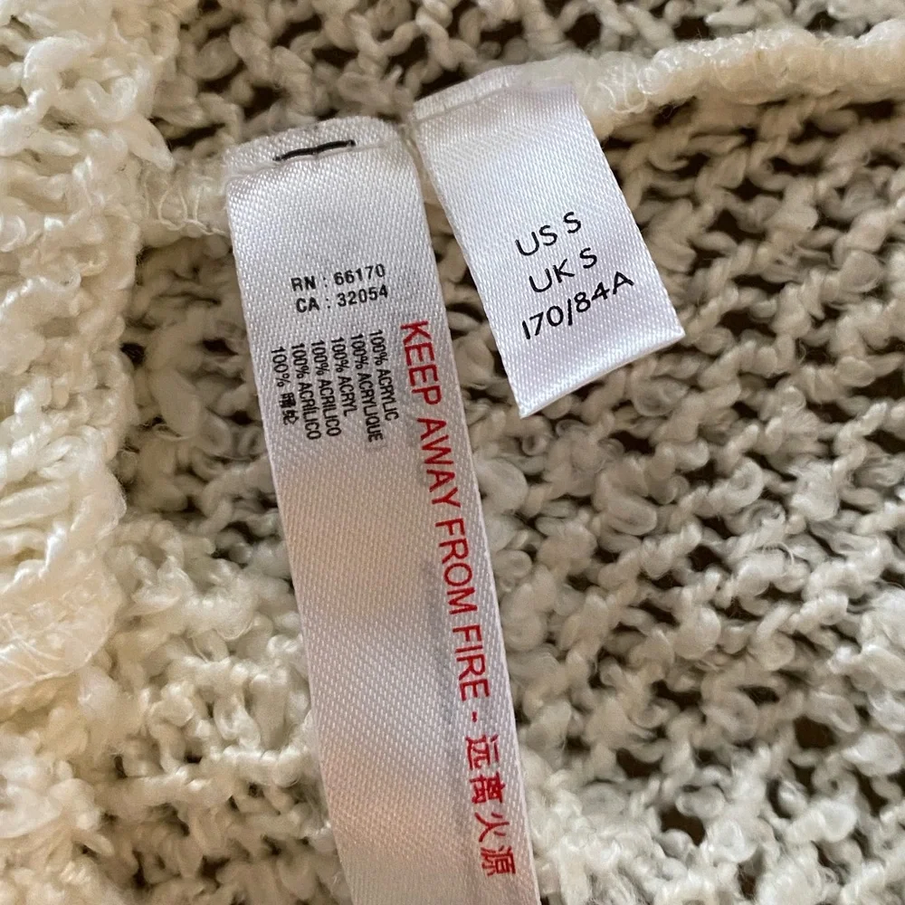 UO Out from Under double scoop neck slouchy loose knit crop sweater - Picture 10 of 11